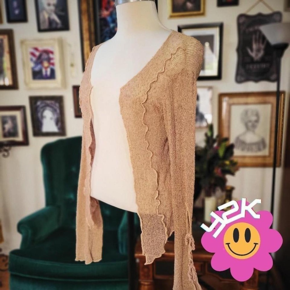 Classic Cream Knit Cardigan by‎ Purp7e Vintage Y2K Early 2000s Bell Sleeve Cute